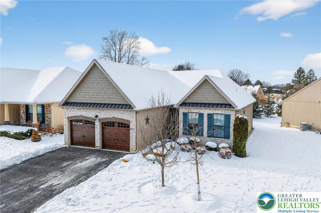 4093 Clearbrook Road Emmaus, PA 18049 - Photo 5 of 58