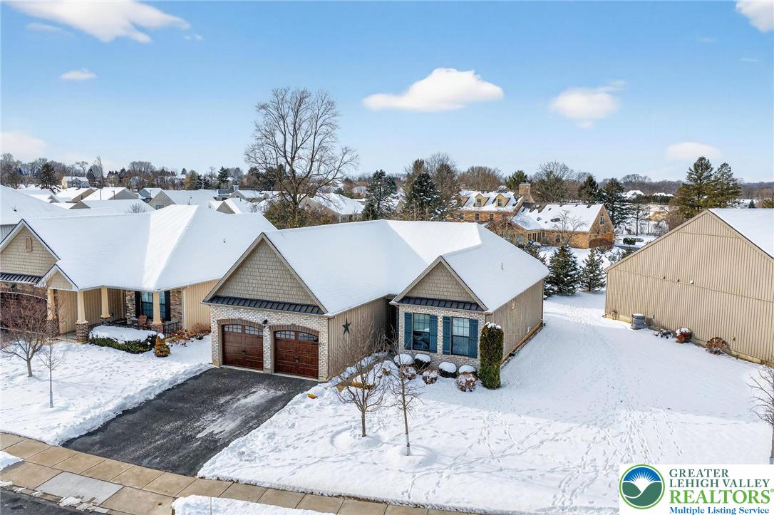 4093 Clearbrook Road Emmaus, PA 18049 - Photo 6 of 58