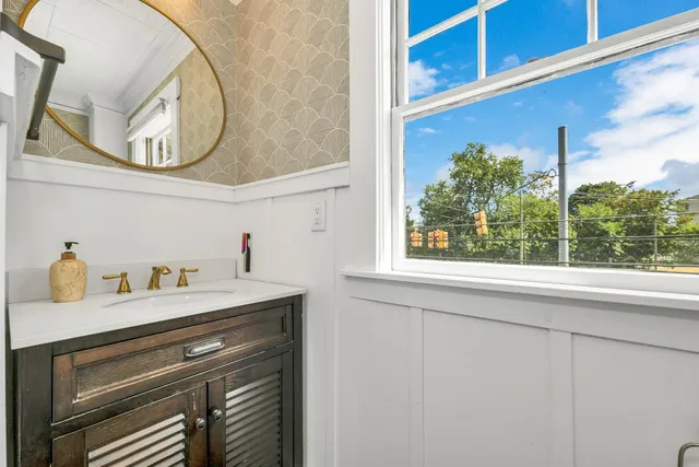 $775,000 | 86 Wakefield Street, Rochester, NH 03867