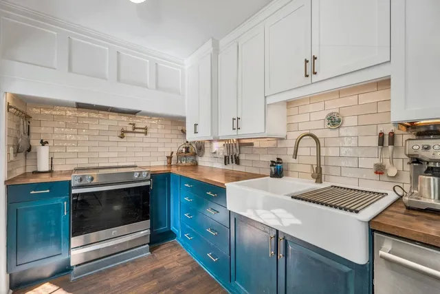 $775,000 | 86 Wakefield Street, Rochester, NH 03867