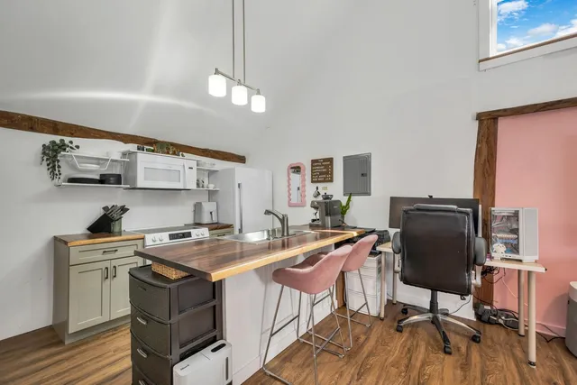 $775,000 | 86 Wakefield Street, Rochester, NH 03867