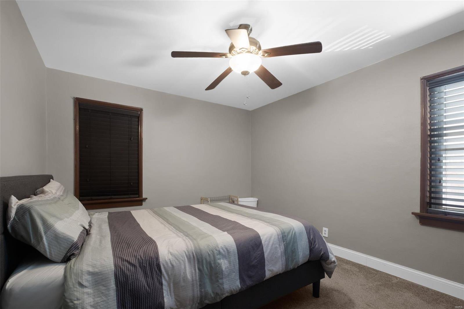 9336 MacKenzie Road St. Louis, MO 63123 - Photo 10 of 19