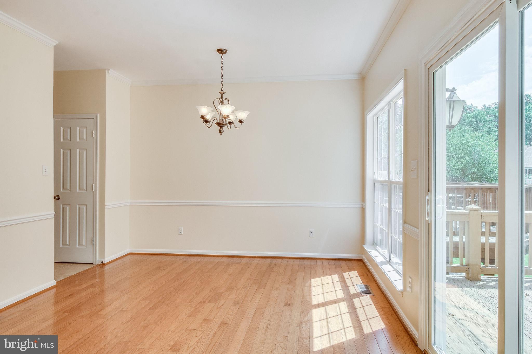 4604 Buckhorn Ridge Fairfax, VA 22030 - Photo 13 of 56
