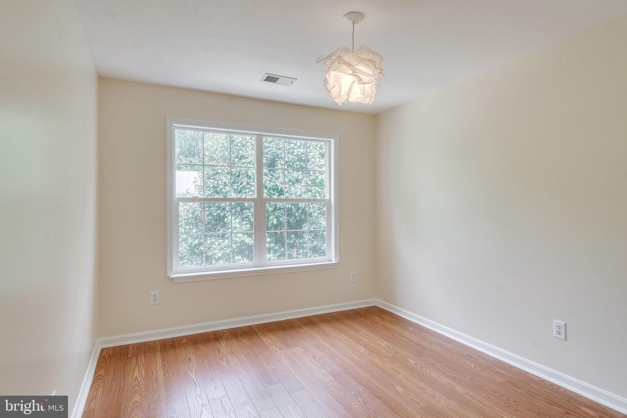 4604 Buckhorn Ridge Fairfax, VA 22030 - Photo 33 of 56