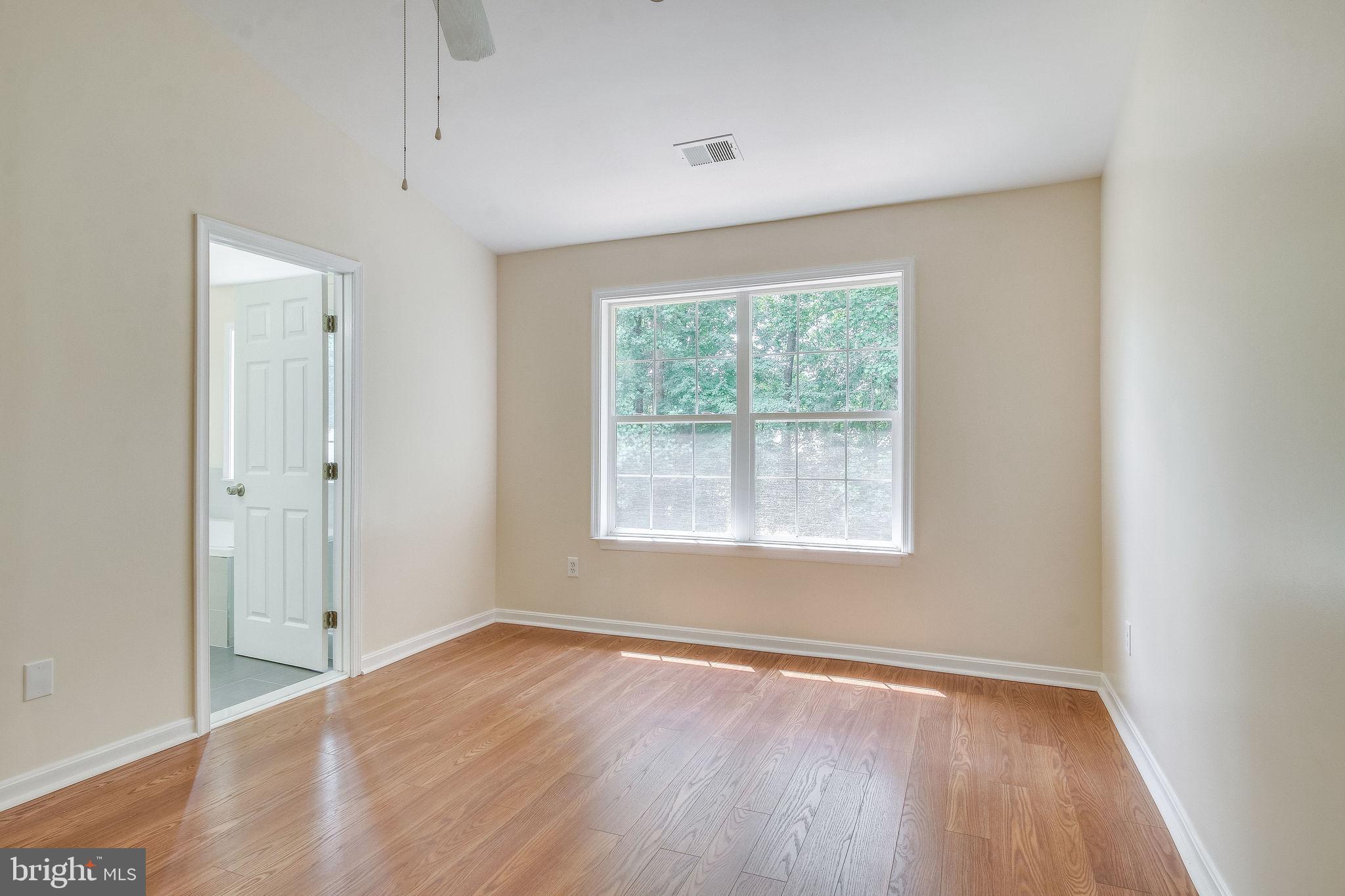 4604 Buckhorn Ridge Fairfax, VA 22030 - Photo 38 of 56