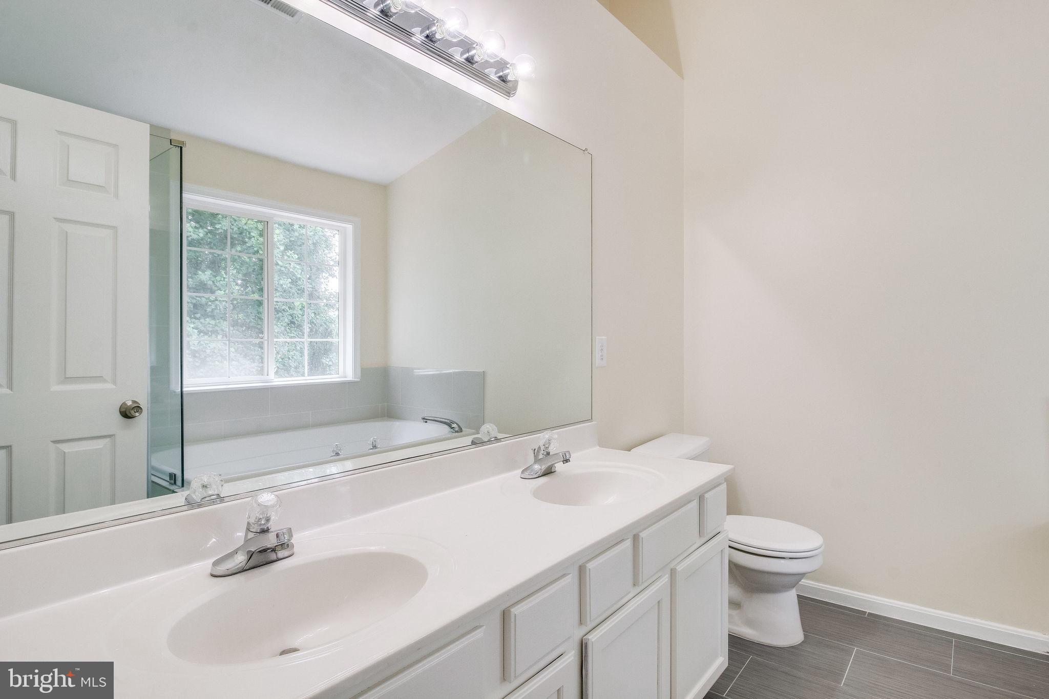 4604 Buckhorn Ridge Fairfax, VA 22030 - Photo 41 of 56