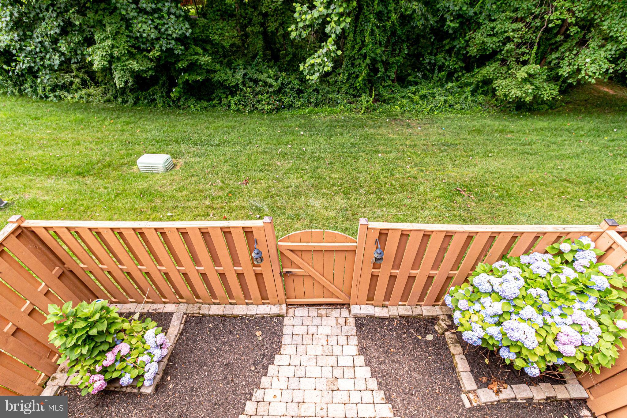 4604 Buckhorn Ridge Fairfax, VA 22030 - Photo 49 of 56