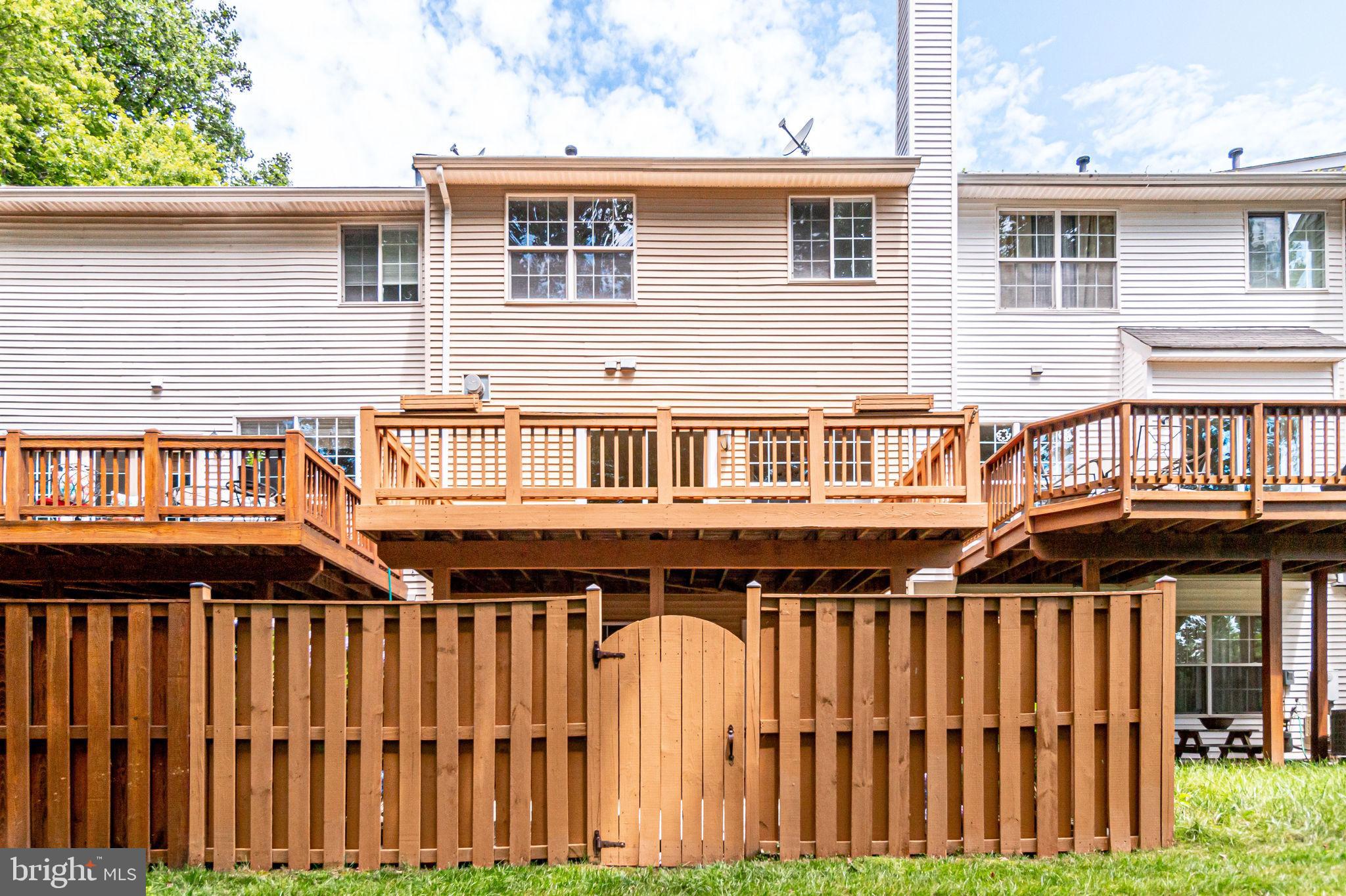 4604 Buckhorn Ridge Fairfax, VA 22030 - Photo 54 of 56