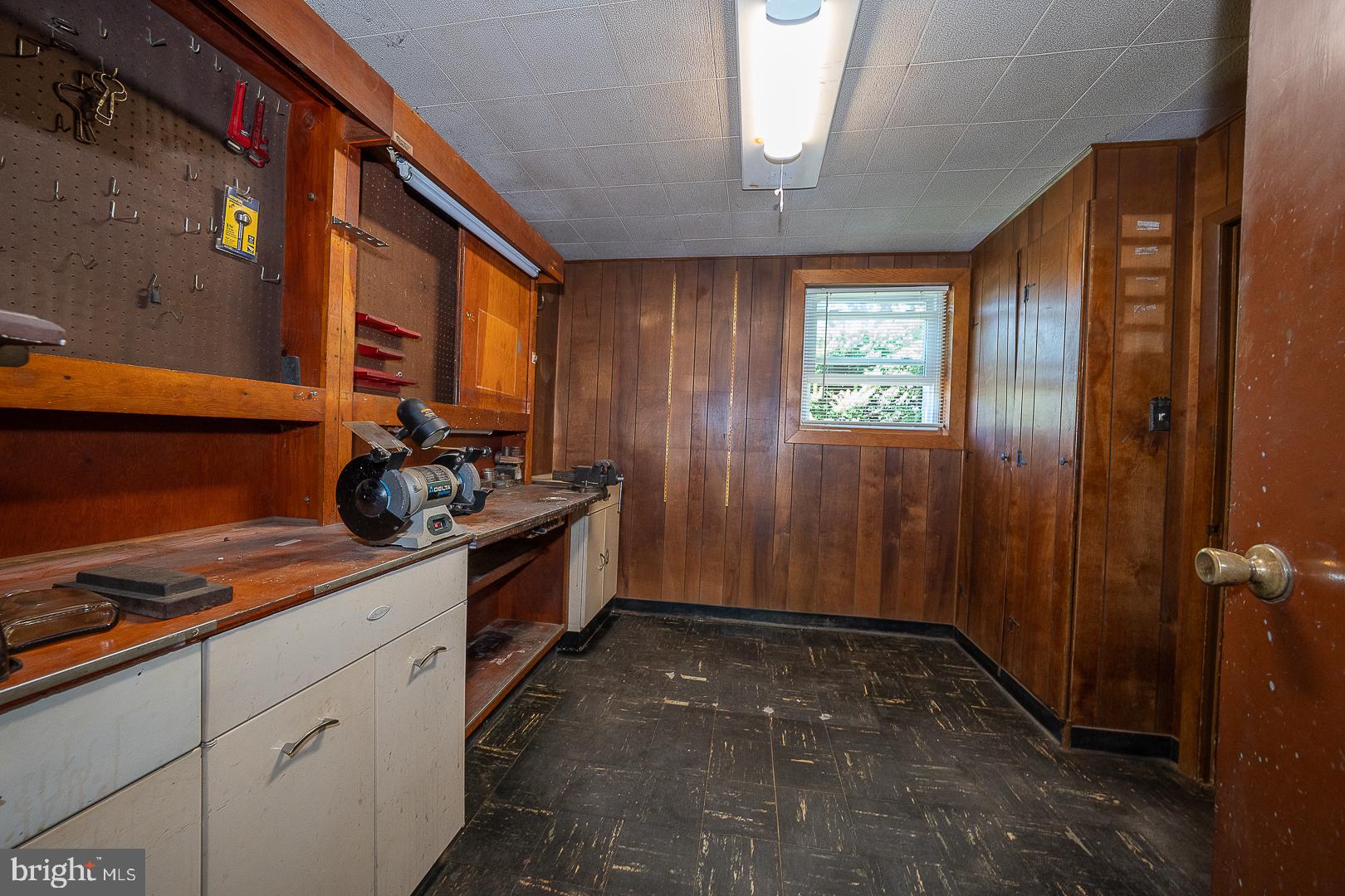 437 Rittenhouse Circle Havertown, PA 19083 - Photo 36 of 55 Spacious workshop with natural light.