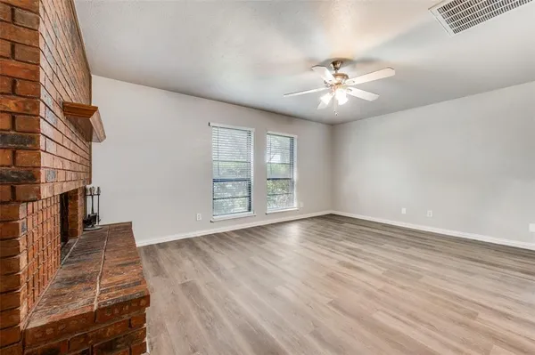 $2,200 | 8514 Sikorski Lane, Dallas, TX 75228