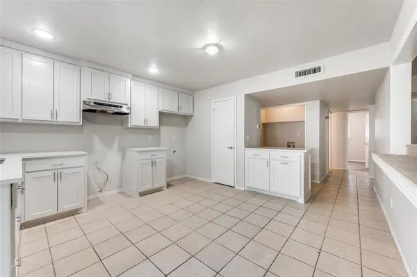 $2,200 | 8514 Sikorski Lane, Dallas, TX 75228