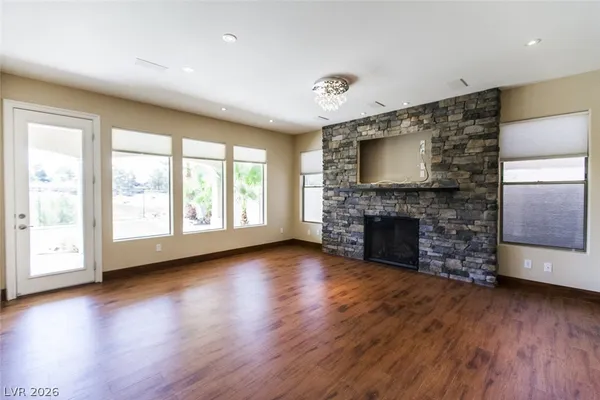 $3,198 | 231 Arbor Garden Avenue, Las Vegas, NV 89148