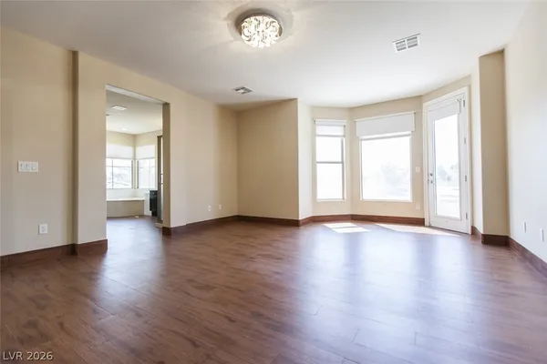$3,198 | 231 Arbor Garden Avenue, Las Vegas, NV 89148