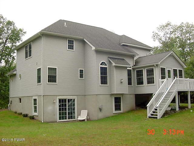 192 Oak Ridge Drive Milford, PA 18337 - Photo 3 of 27