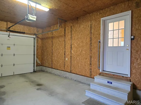 $159,900 | 718 West Crumb Avenue, Bernie, MO 63822