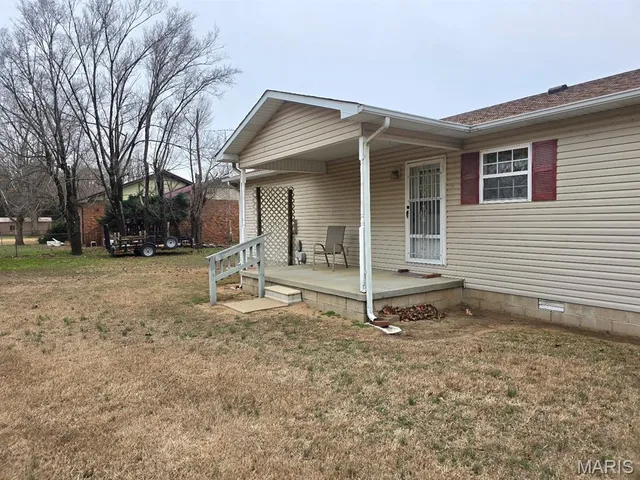 $159,900 | 718 West Crumb Avenue, Bernie, MO 63822