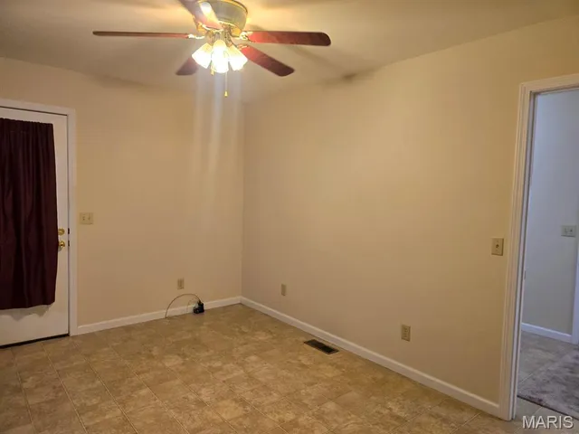 $159,900 | 718 West Crumb Avenue, Bernie, MO 63822