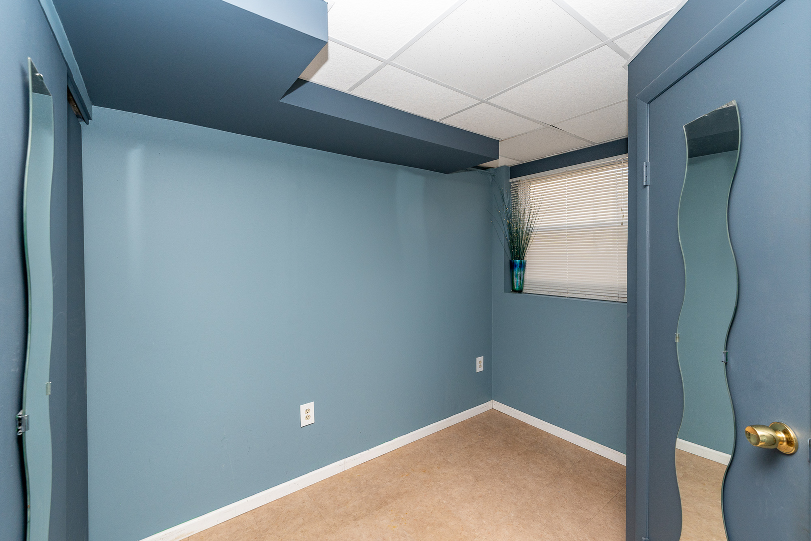 2410 Plum Tree Road Lindenhurst, IL 60046 - Photo 20 of 29 Gallery Image 20