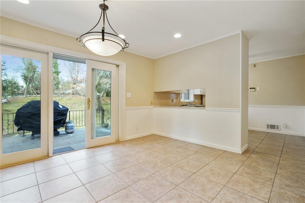 2476 Woodside Way Atlanta, GA 30341 - Photo 19 of 25