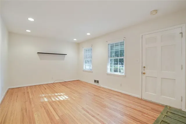 $2,200 | 2476 Woodside Way, Atlanta, GA 30341