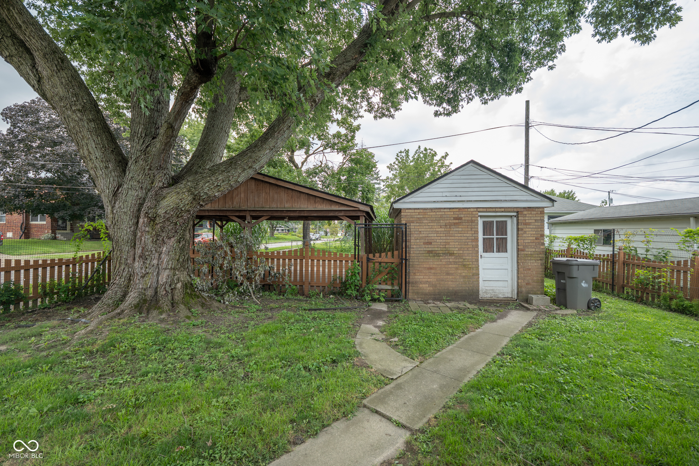 1102 North Riley Avenue Indianapolis, IN 46201 - Photo 27 of 31 Gallery Image 27