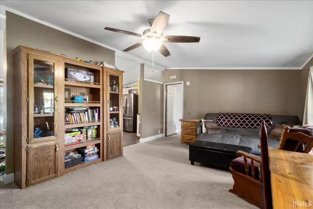 $229,000 | 615 South Barn Lane, Princeton, IN 47670