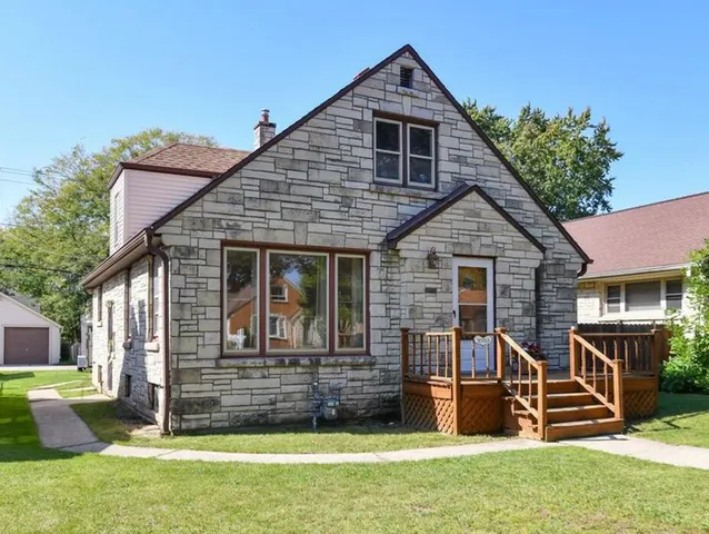 $284,900 | 2935 North 85th Street, Milwaukee, WI 53222