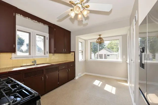 $284,900 | 2935 North 85th Street, Milwaukee, WI 53222