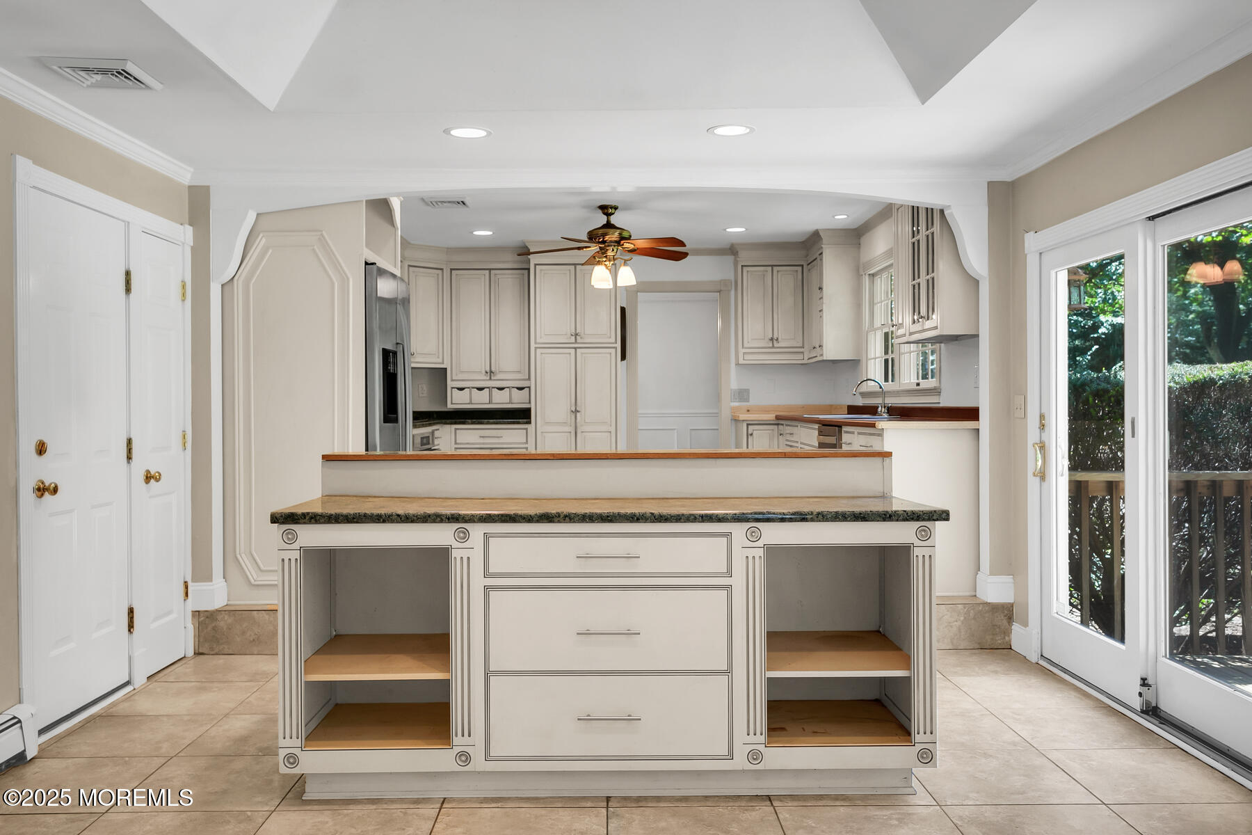 147 Montrose Road Colts Neck, NJ 07722 - Photo 15 of 61 147 Montrose Rd Colts Neck NJ 07722 USA-