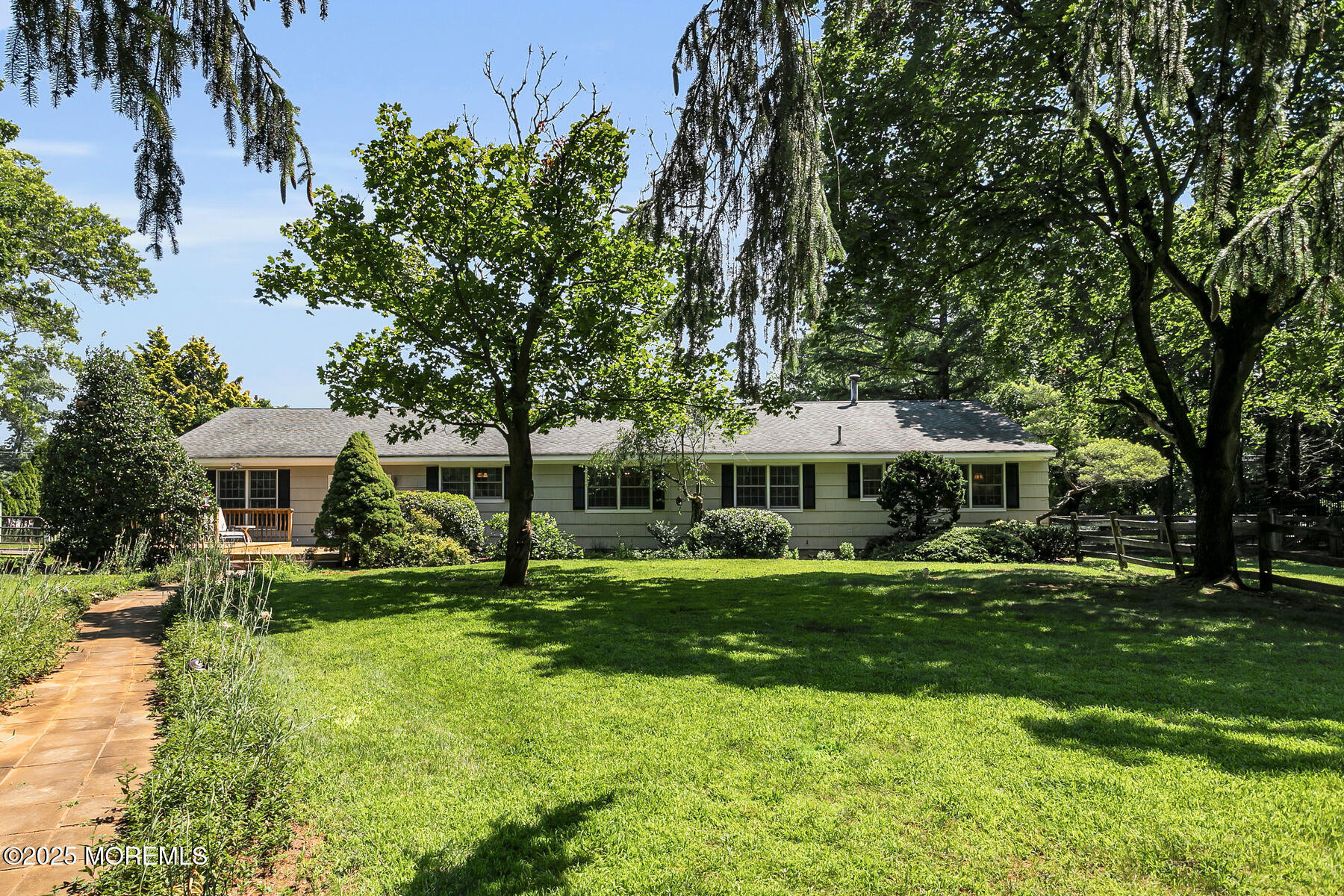 147 Montrose Road Colts Neck, NJ 07722 - Photo 33 of 61 147 Montrose Rd Colts Neck NJ 07722 USA-