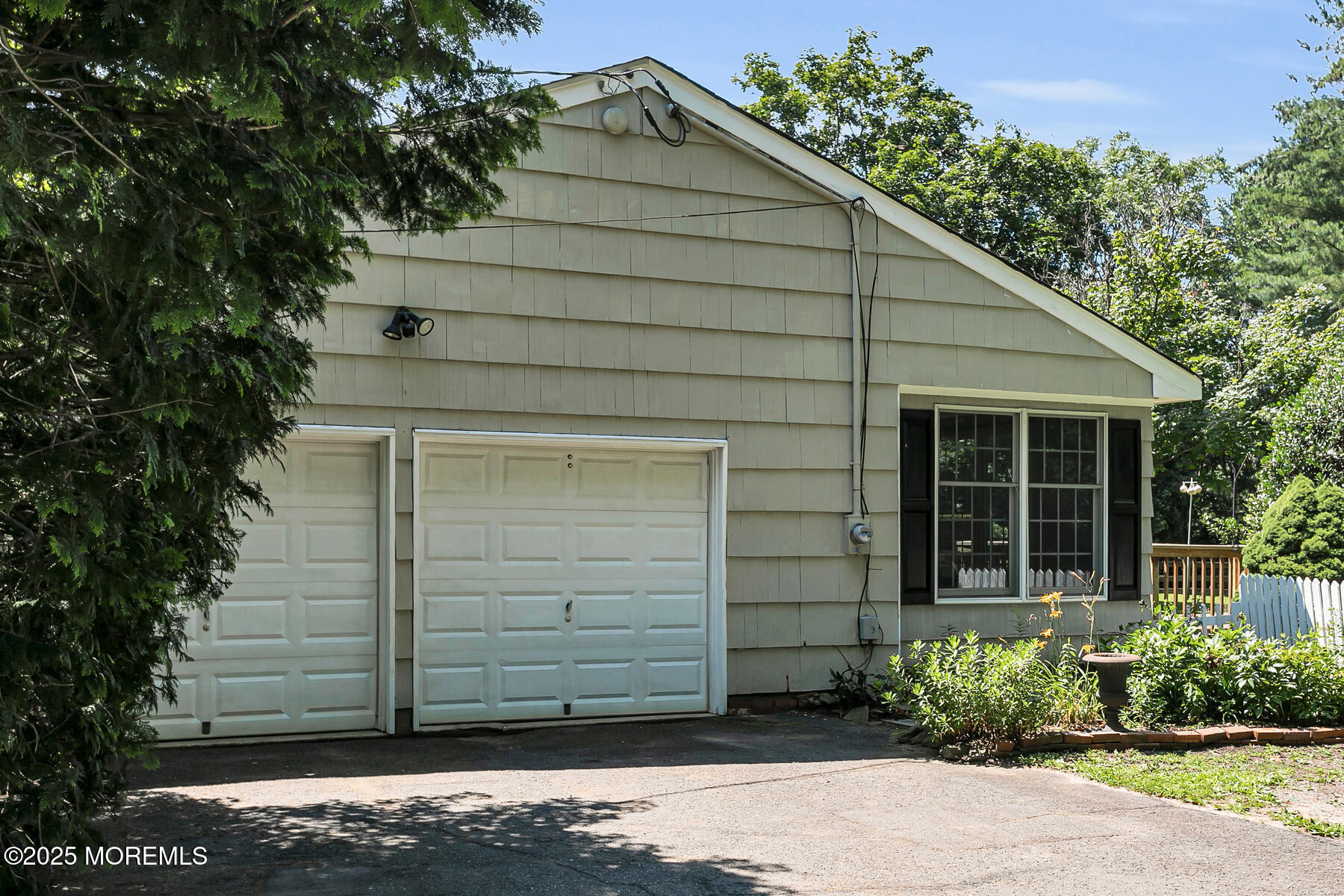 147 Montrose Road Colts Neck, NJ 07722 - Photo 55 of 61 147 Montrose Rd Colts Neck NJ 07722 USA-