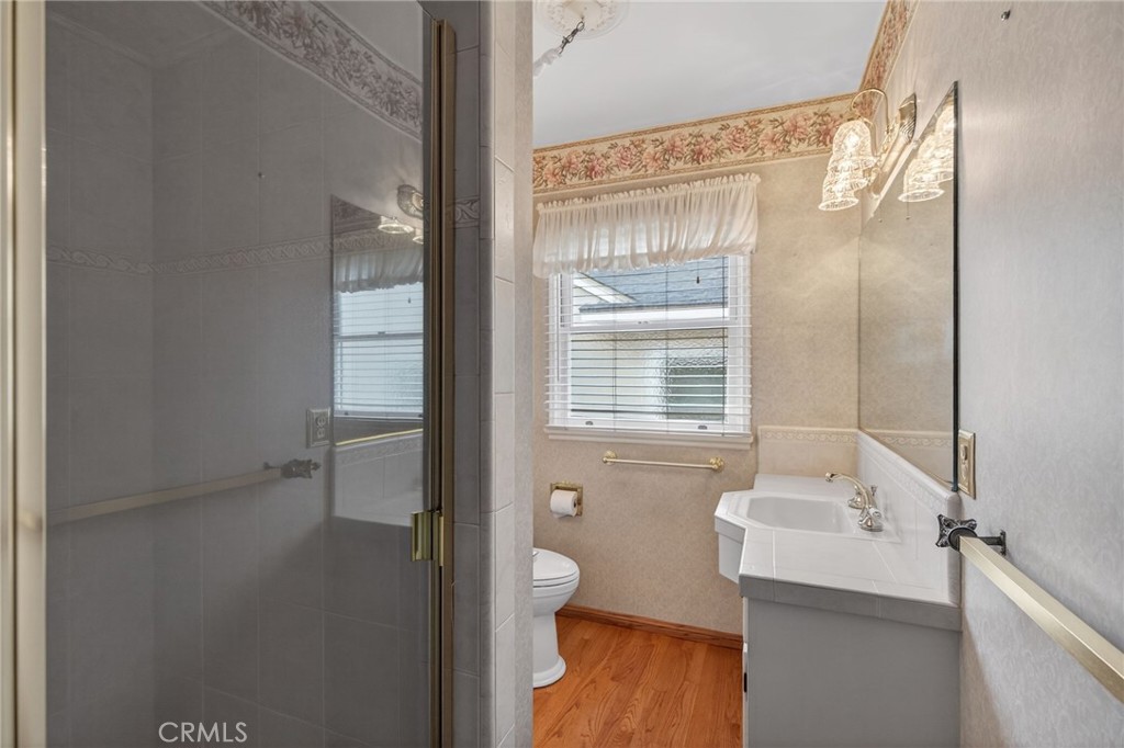 3985 Rice Road Riverside, CA 92506 - Photo 30 of 45 Vintage bathroom #2