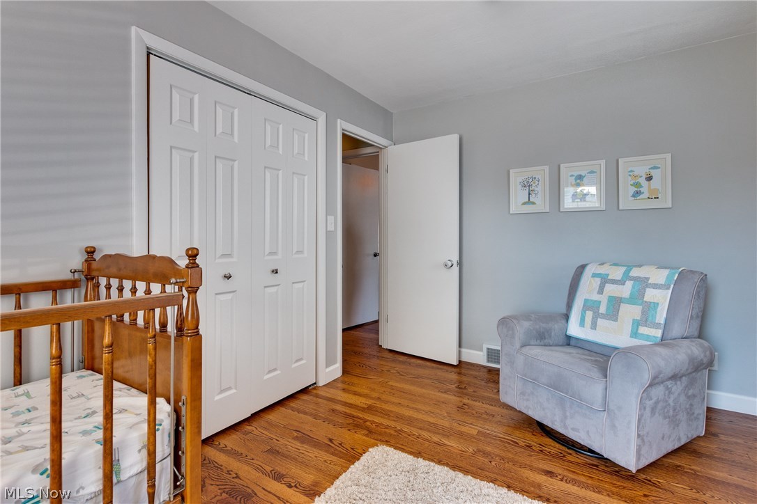 30048 Warren Road Wickliffe, OH 44092 - Photo 12 of 34 Gallery Image 12