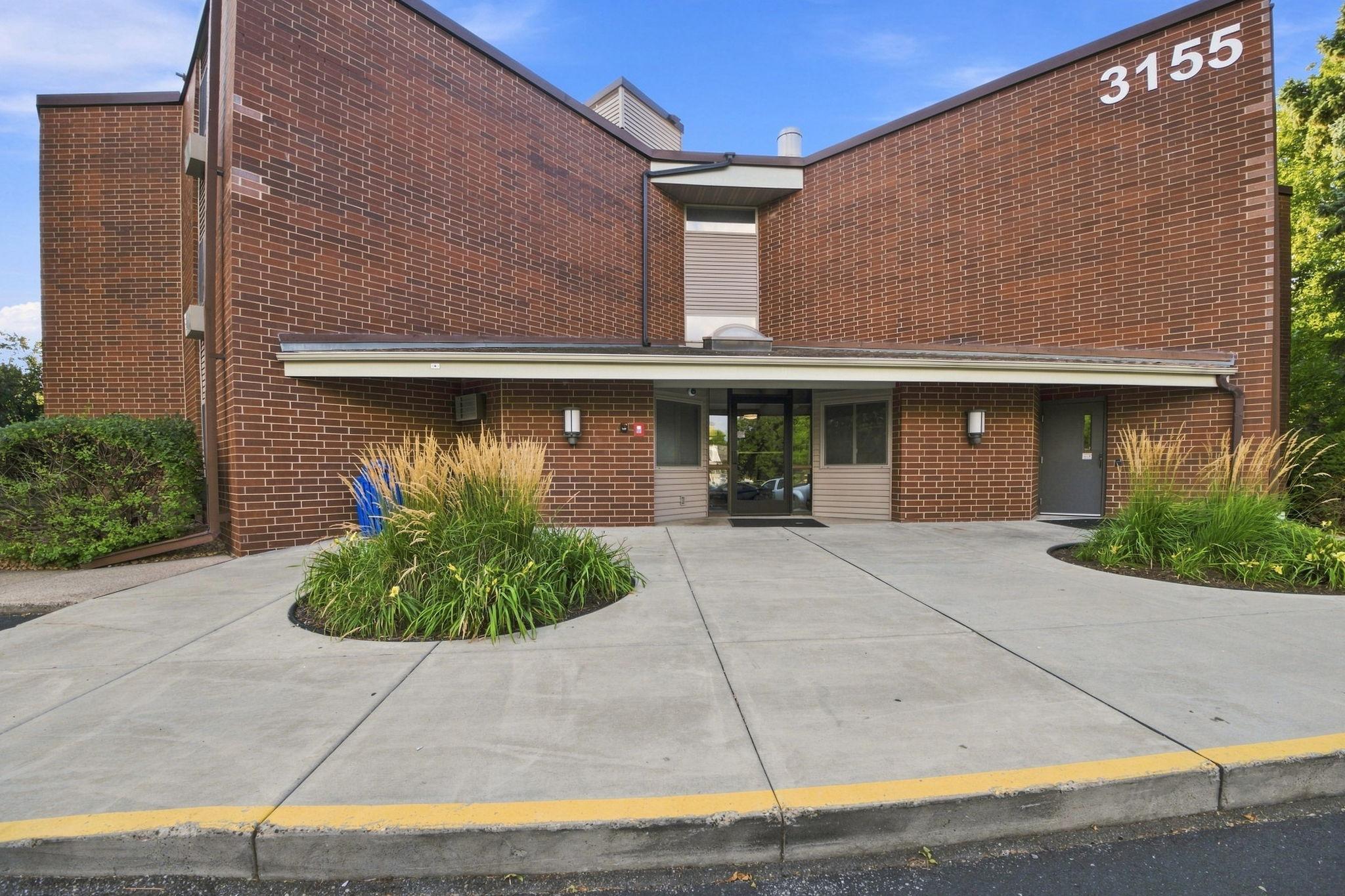 3155 Coachman Road, Unit 381 Eagan, MN 55121 - Photo 23 of 29 Gallery Image 23