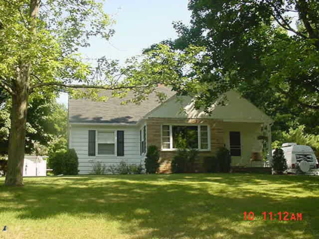610 South Street Greenville, MI 48838 - Photo 1 of 24 610 South St
