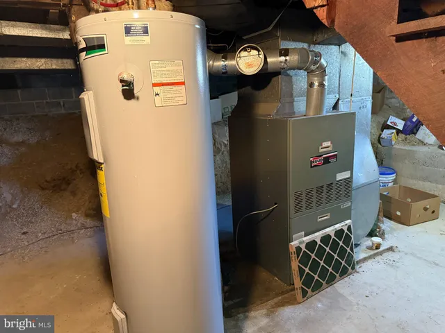 a view of washer and dryer