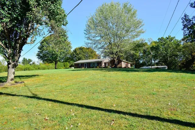 $350,000 | 11797 Highway 268, Elkin, NC 28621