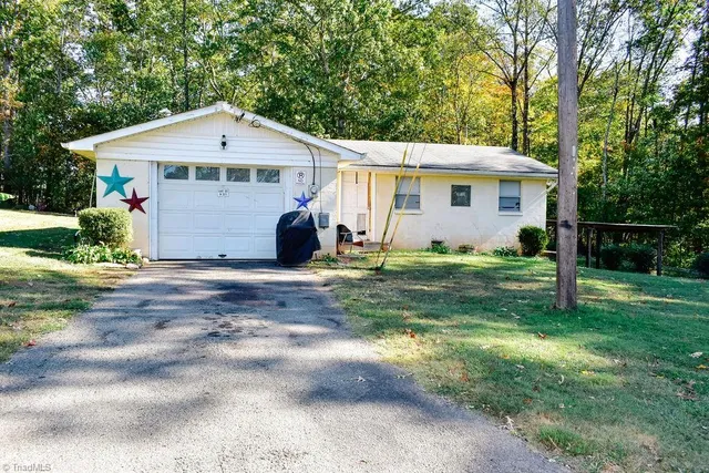 $350,000 | 11797 Highway 268, Elkin, NC 28621