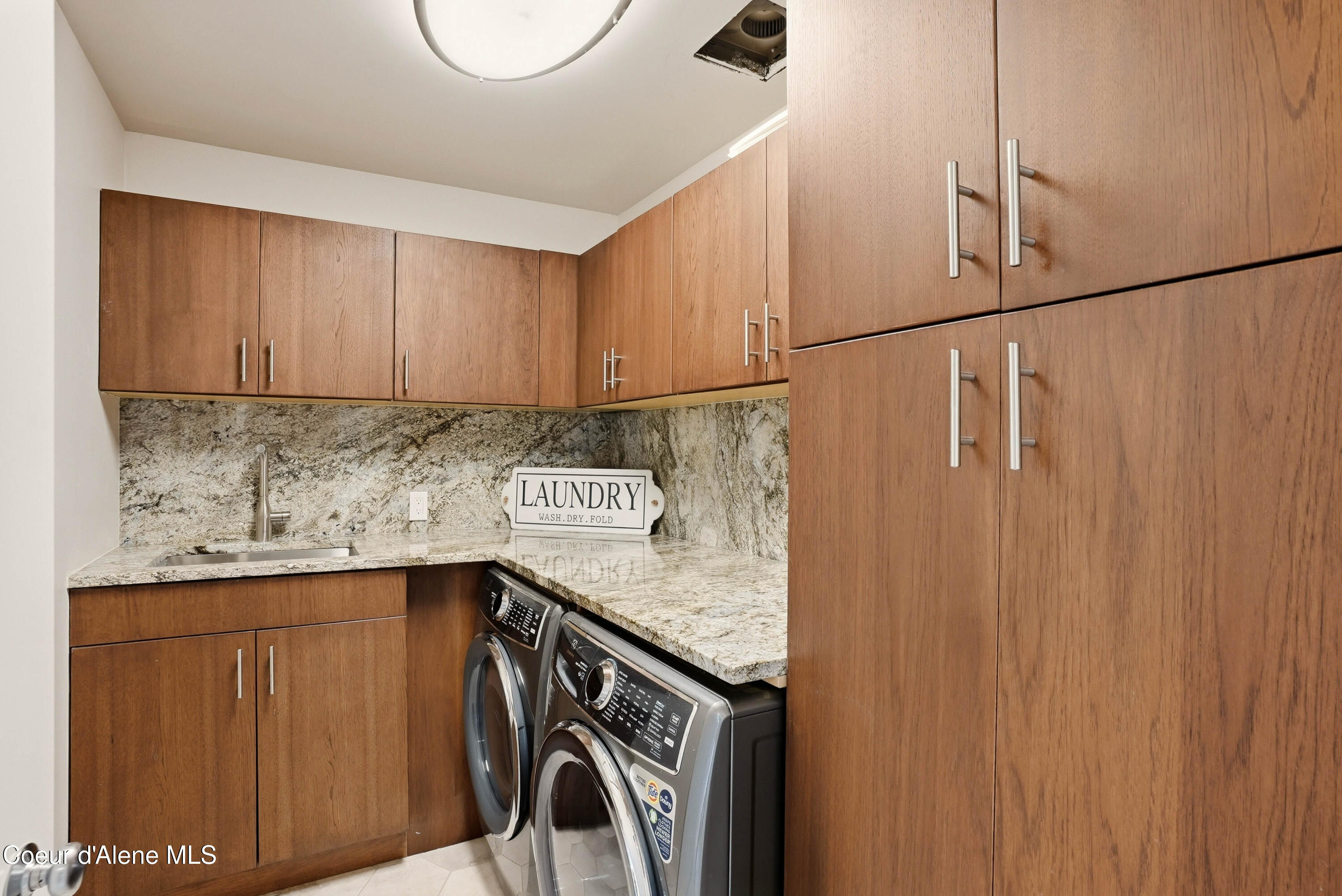 630 South 14th Street Coeur D'Alene, ID 83814 - Photo 23 of 67 Inside-Media-14th-27