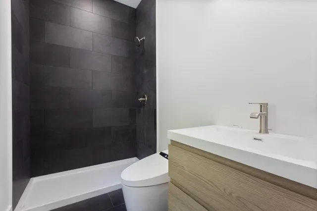 $1,800,000 | 37-39 Mammoth Lane, Newry, ME 04261