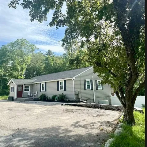 $3,200 | 29 Fresh Pond Circle, Plymouth, MA 02360