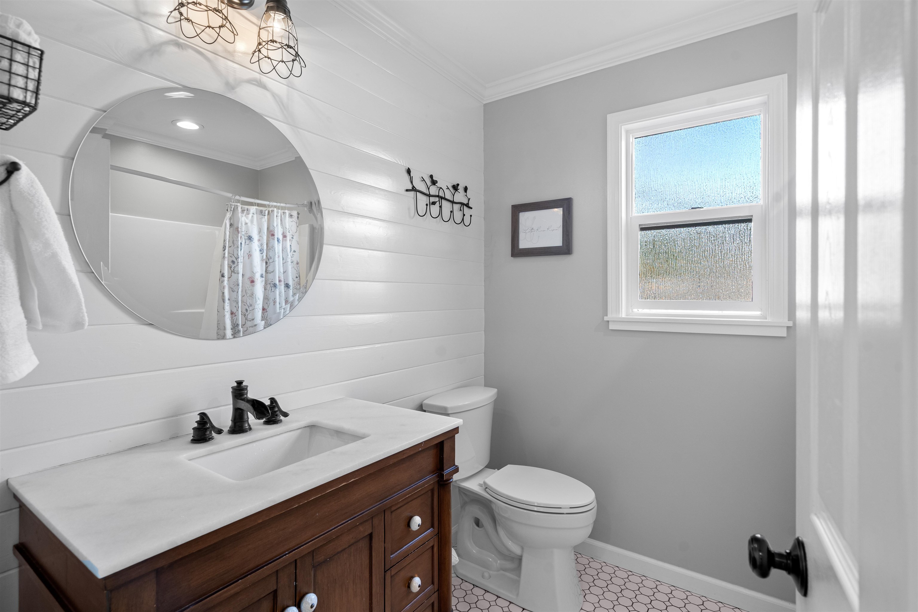 3281 Dunn Road Valley Springs, CA 95252 - Photo 26 of 59 Bathroom featuring ornamental molding, curtained shower, and vanity