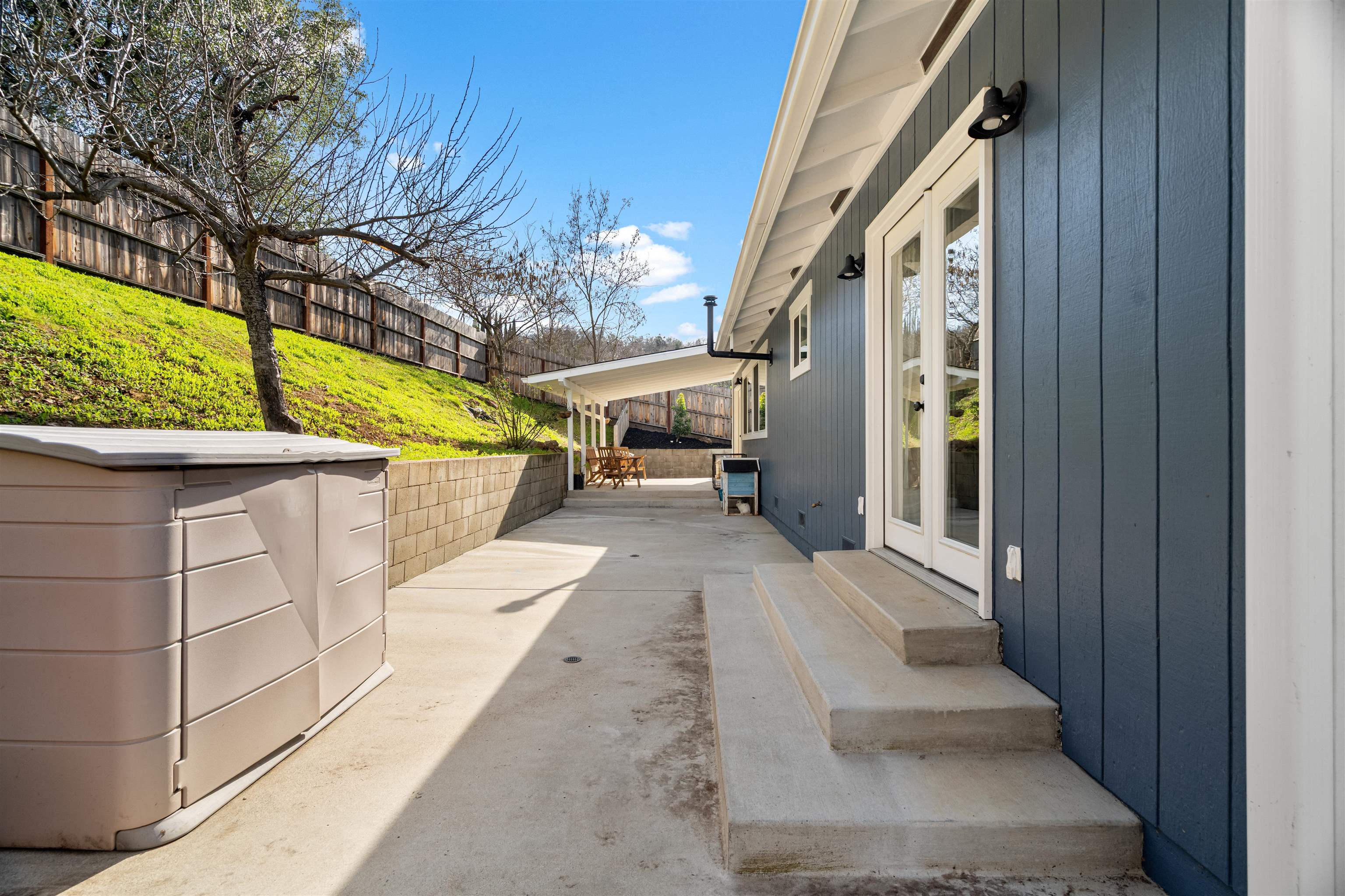 3281 Dunn Road Valley Springs, CA 95252 - Photo 50 of 59 View of patio with entry steps