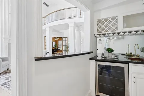 $1,174,900 | 6065 Dilbeck Lane, Dallas, TX 75240