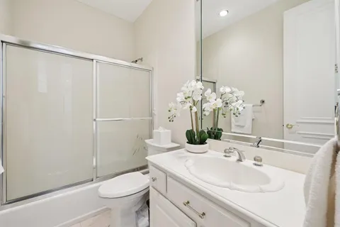 $1,174,900 | 6065 Dilbeck Lane, Dallas, TX 75240