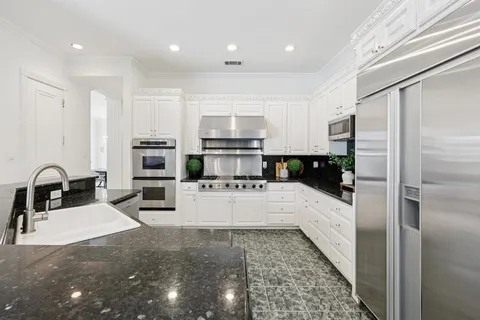 $1,174,900 | 6065 Dilbeck Lane, Dallas, TX 75240