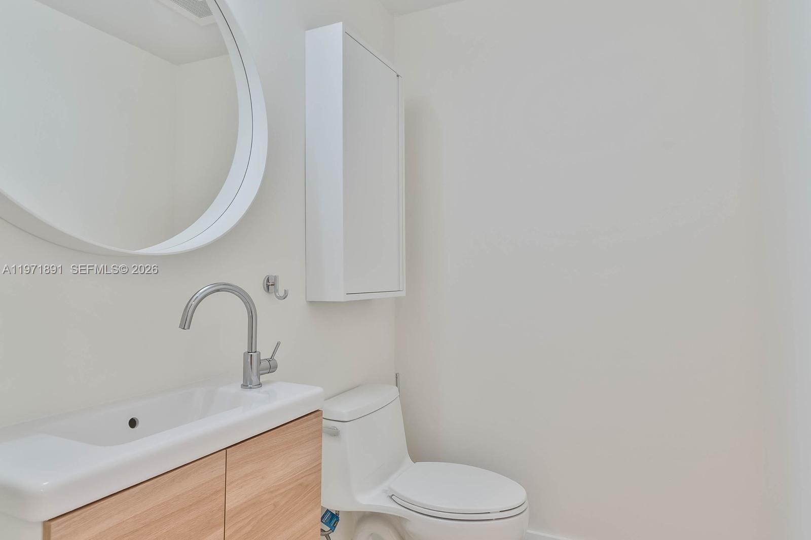 1050 Brickell Avenue, Unit 3214 Miami, FL 33131 - Photo 11 of 20