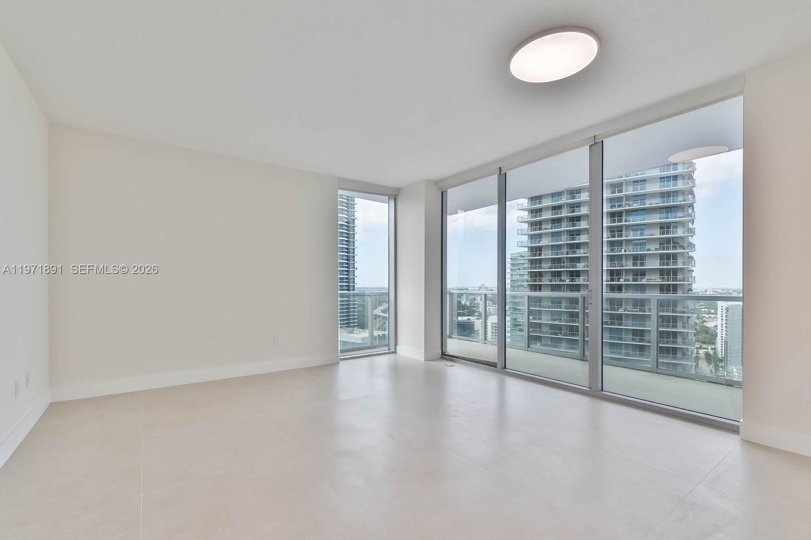 1050 Brickell Avenue, Unit 3214 Miami, FL 33131 - Photo 14 of 20