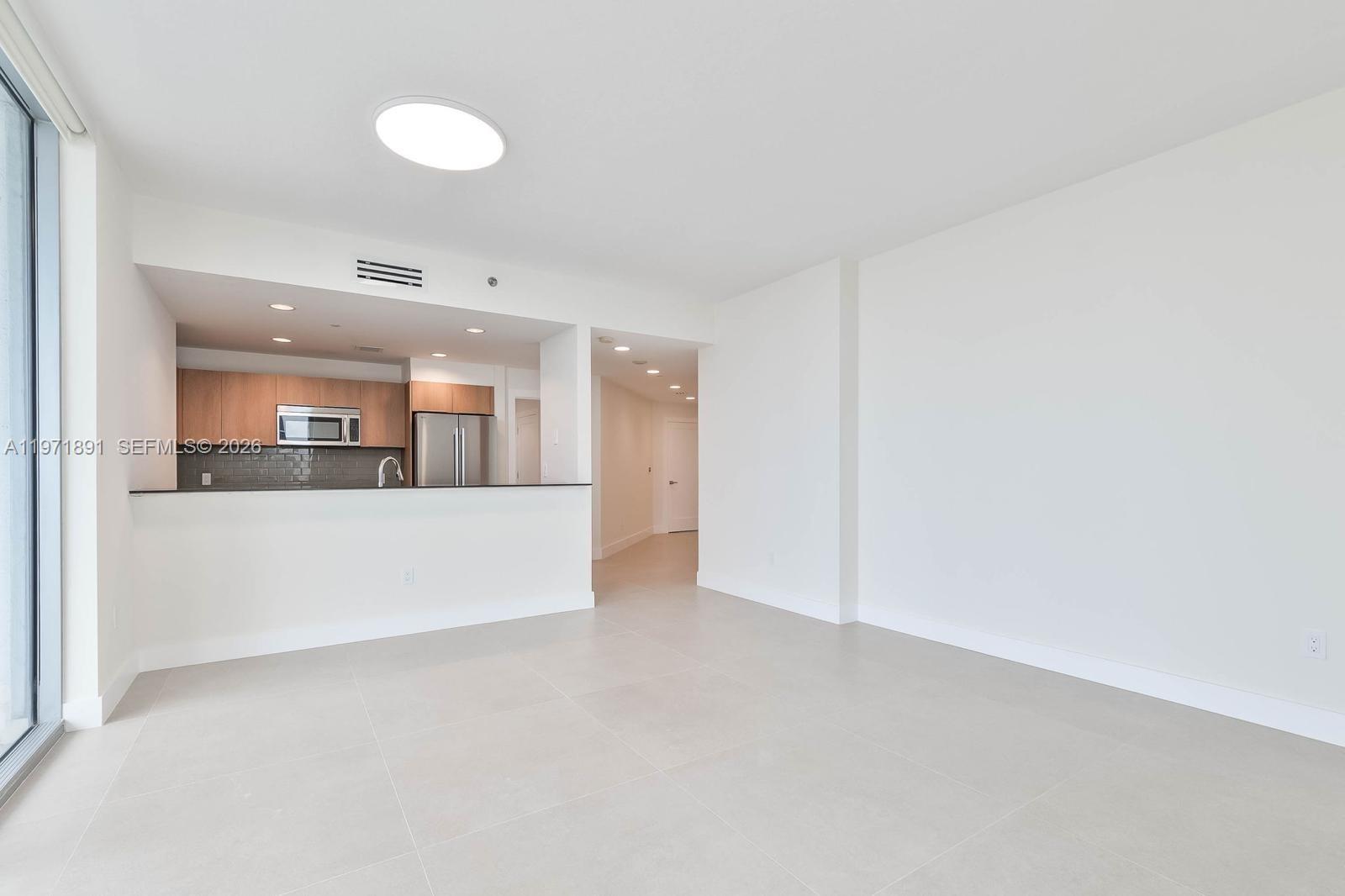 1050 Brickell Avenue, Unit 3214 Miami, FL 33131 - Photo 6 of 20