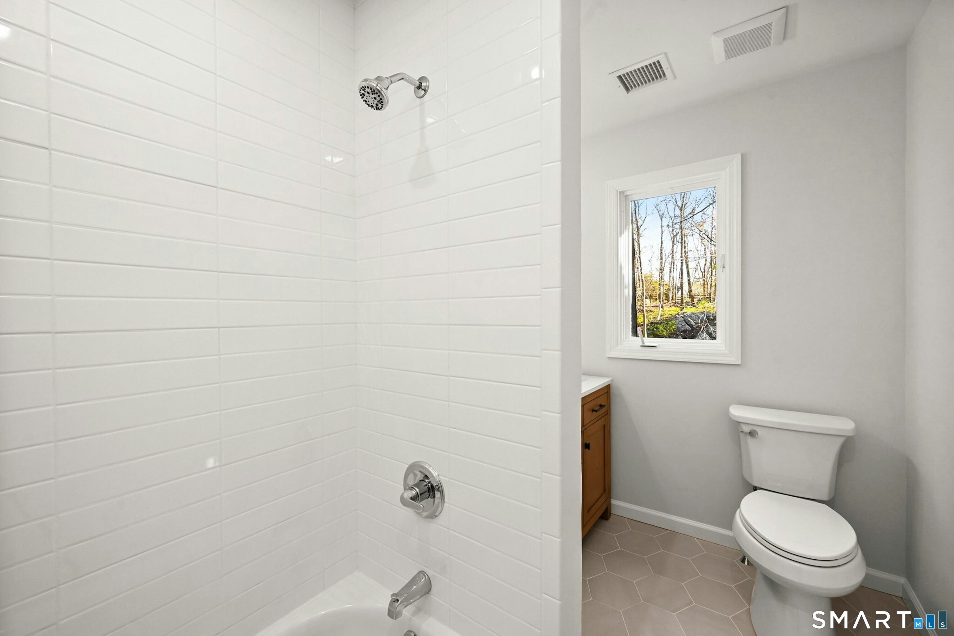 12 Hillcrest Court Ridgefield, CT 06877 - Photo 26 of 40